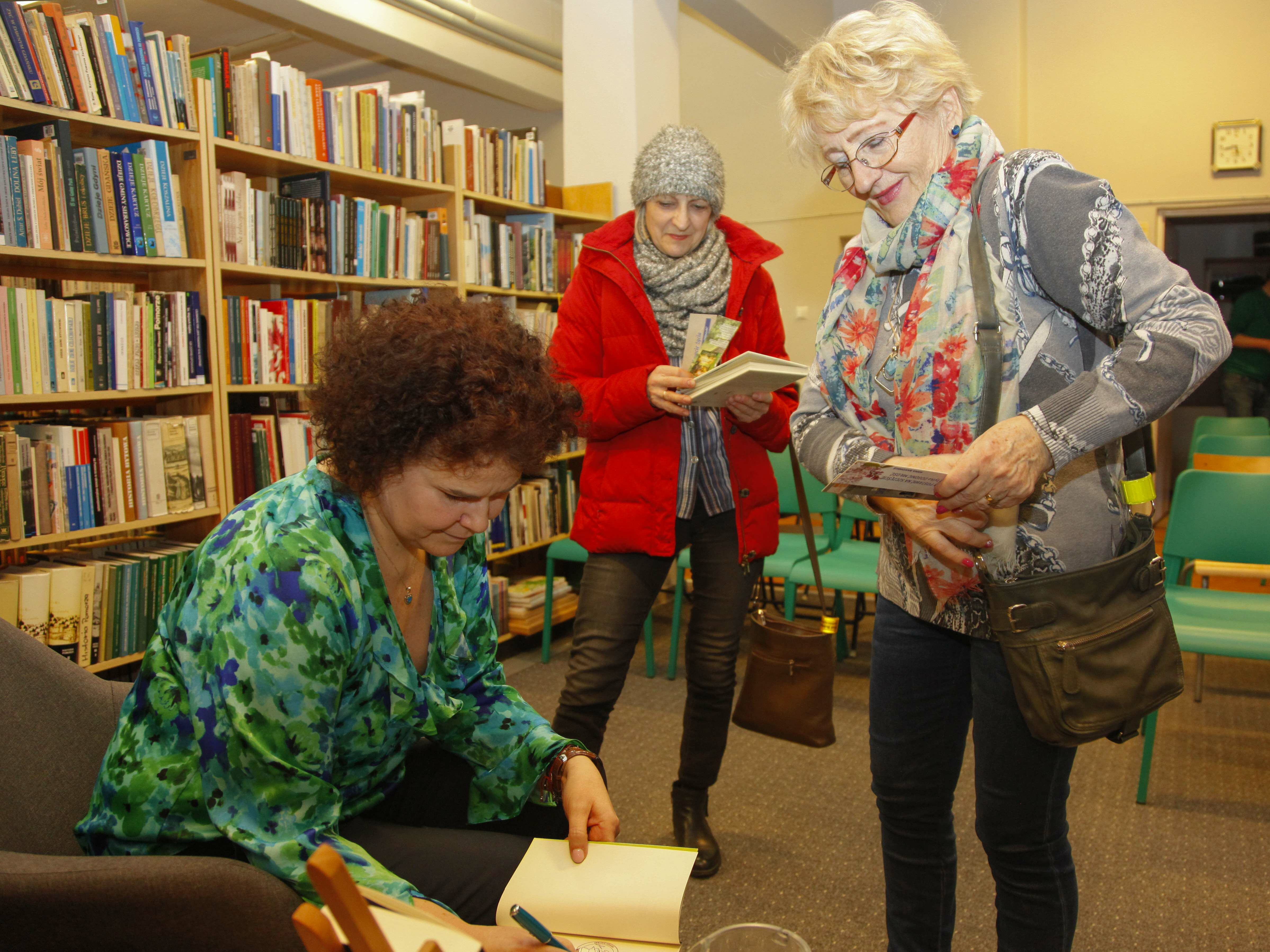 Spotkanie autorskie z Anną Sakowicz