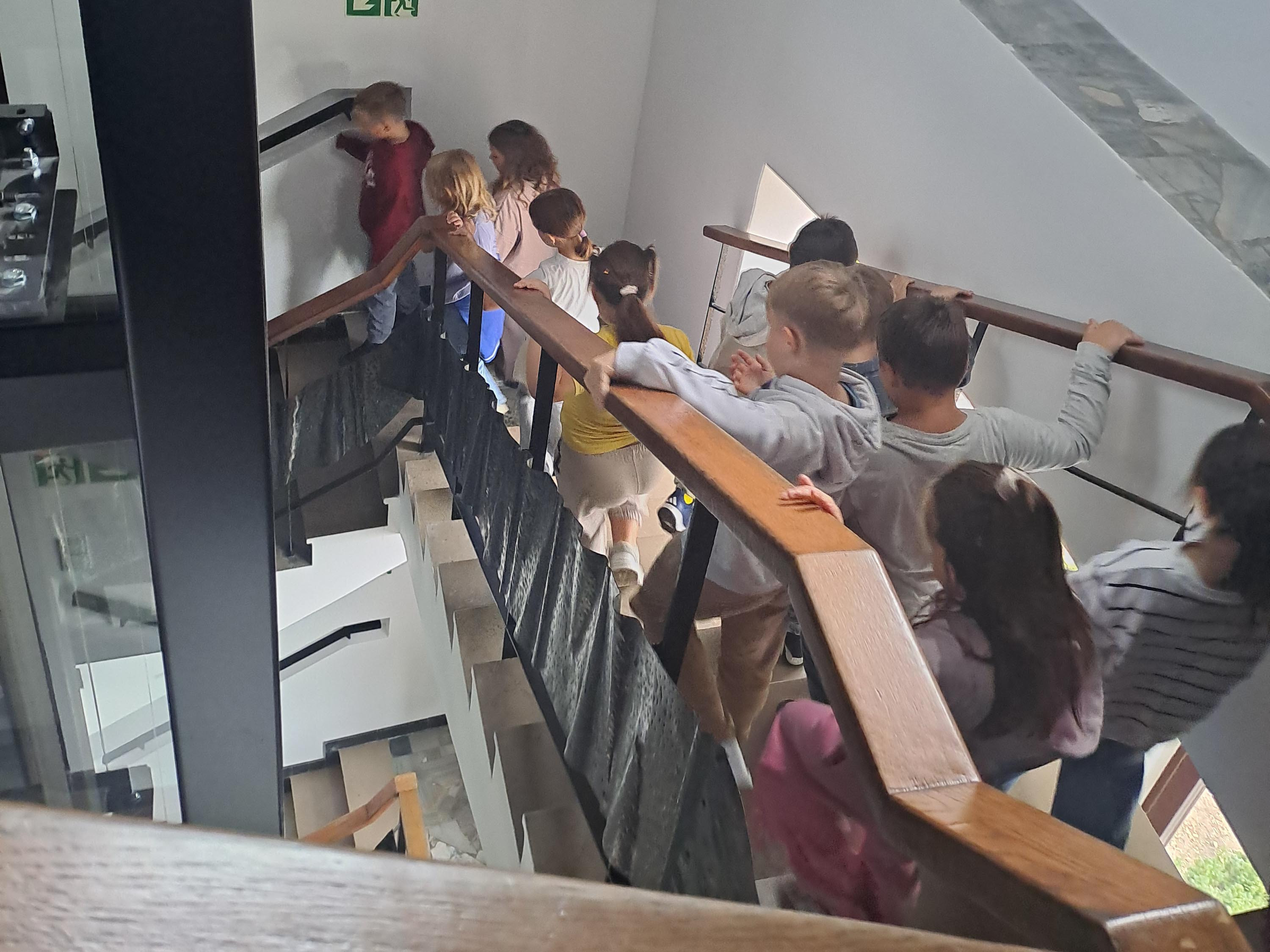 Spotkania literacko-historyczne o historii biblioteki na podstawie wybranych baśni i legend