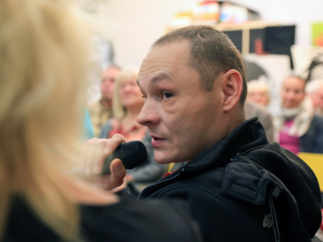 Wernisaż obrazów słupszczanina Grzegorza Liany