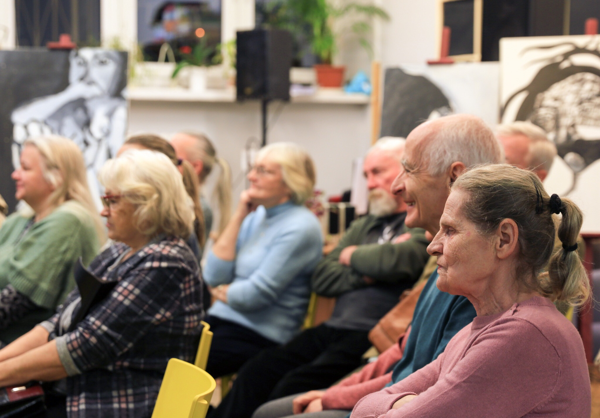 Wernisaż obrazów słupszczanina Grzegorza Liany