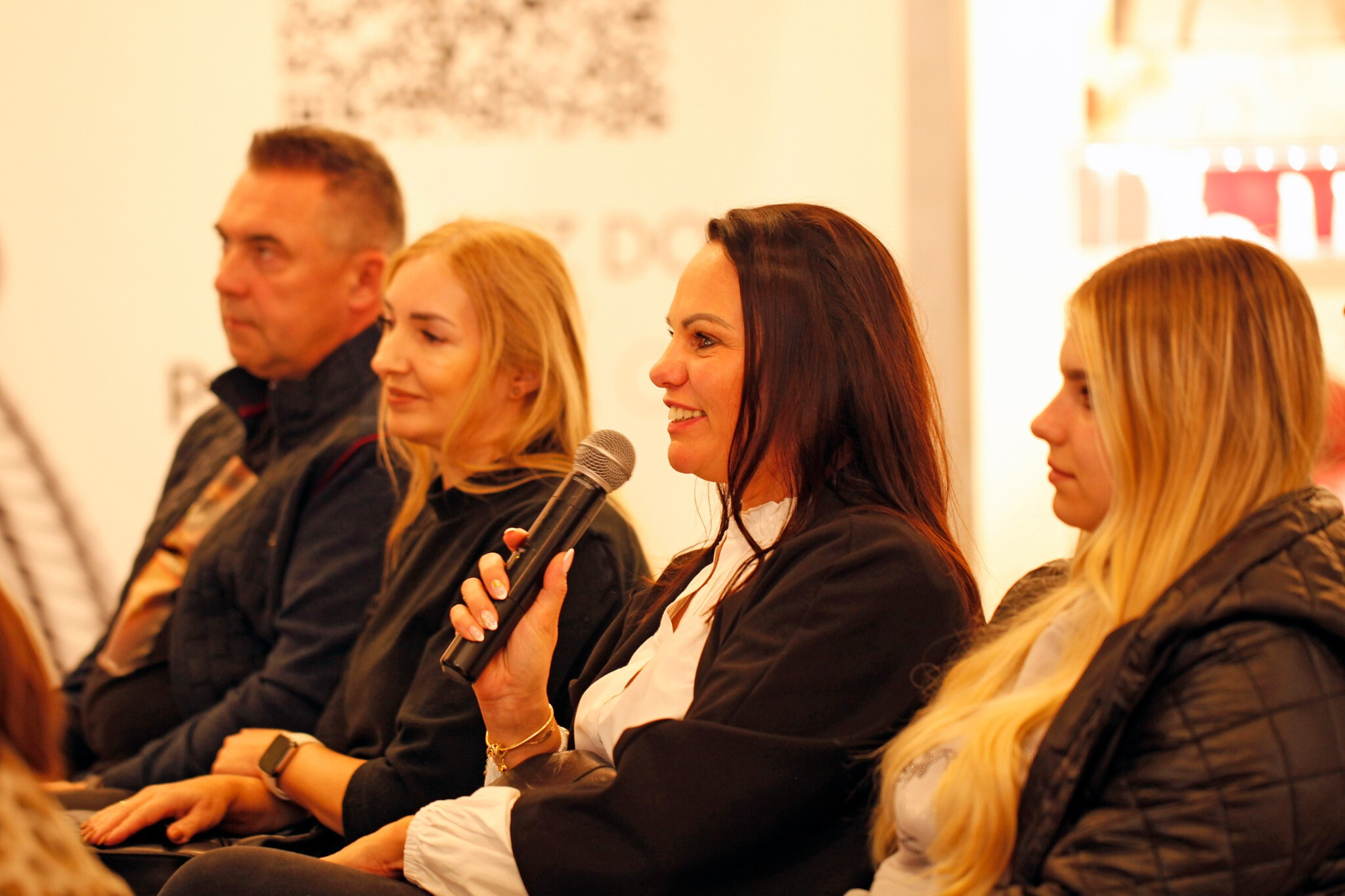 Spotkanie autorskie z Sarą Alex