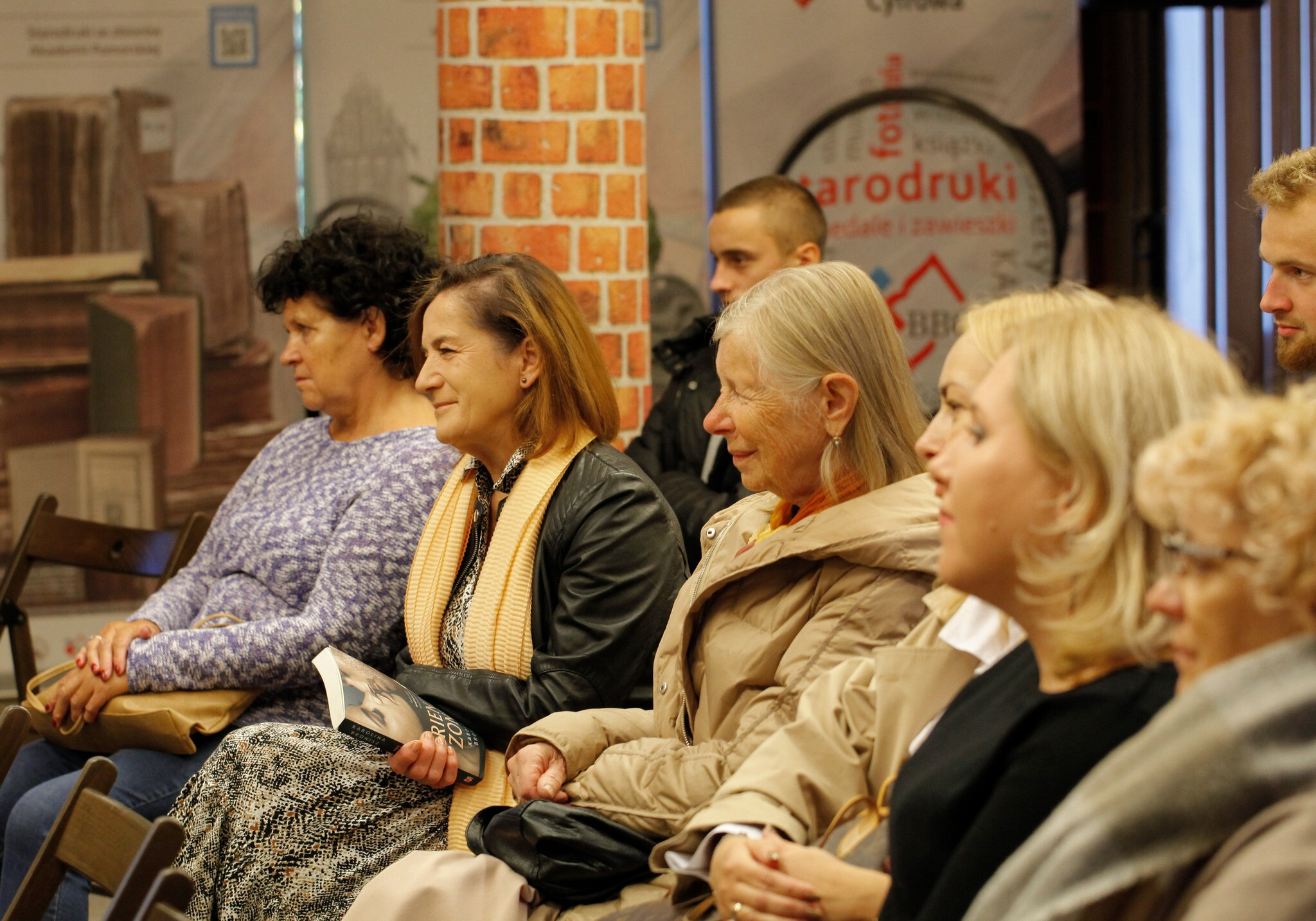 Relacja ze spotkania z Karoliną Bronisz w MBP w Słupsku, 6.10.2022