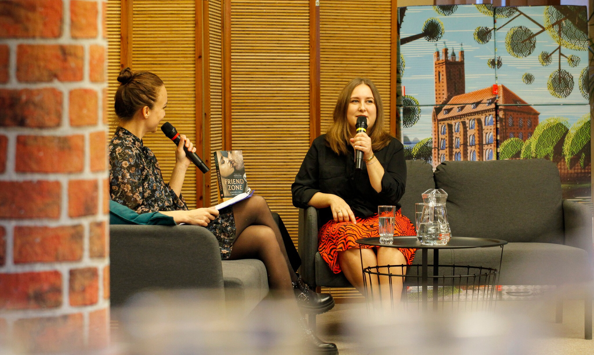 Relacja ze spotkania z Karoliną Bronisz w MBP w Słupsku, 6.10.2022