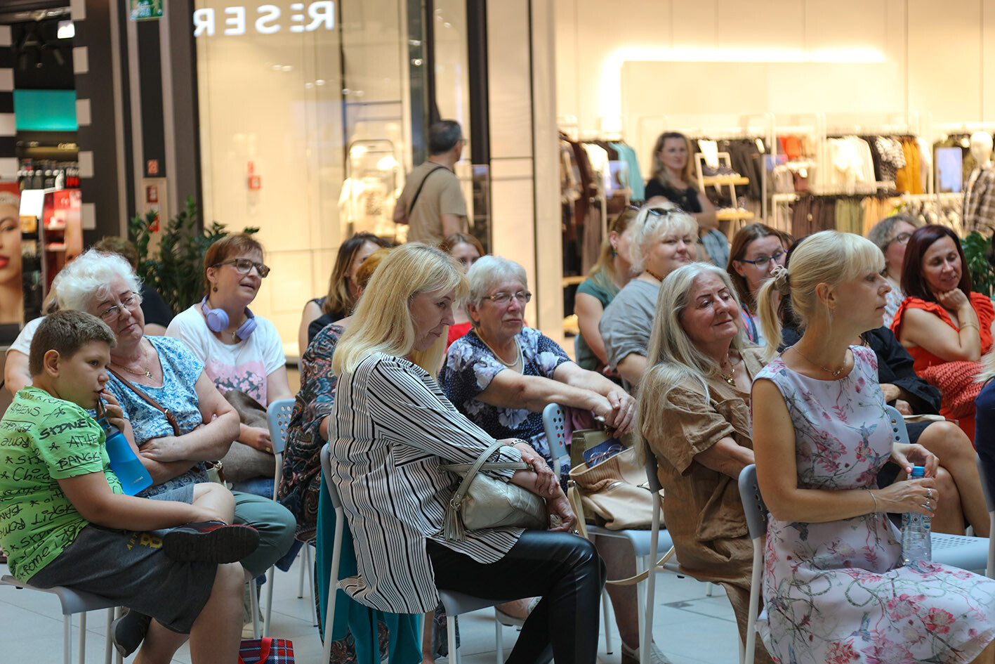 Fotogaleria ze spotkania  Z Dianą Brzezińską