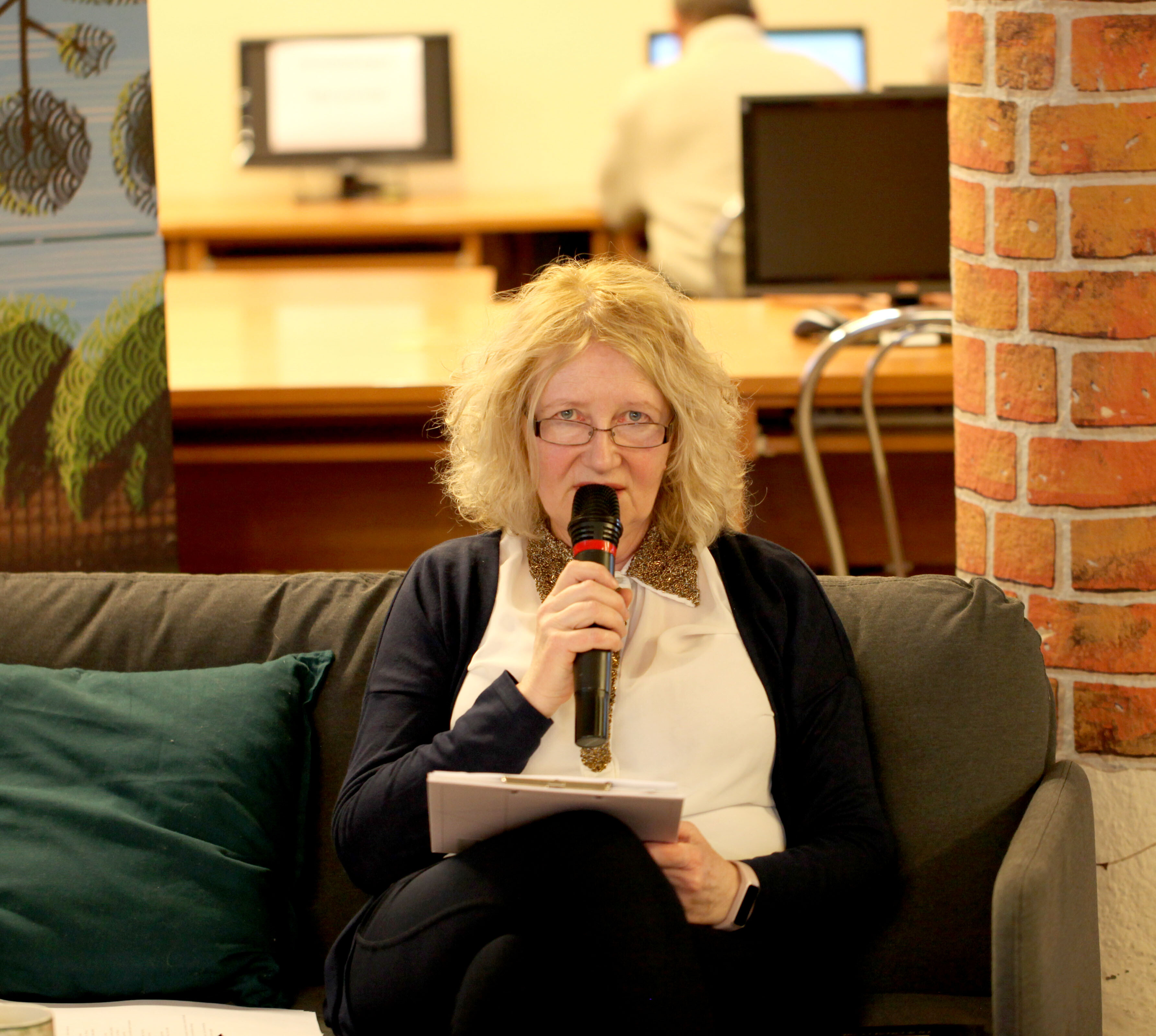 Fotogaleria ze spotkania z Jerzym Fryckowskim 24.03.2022 r.