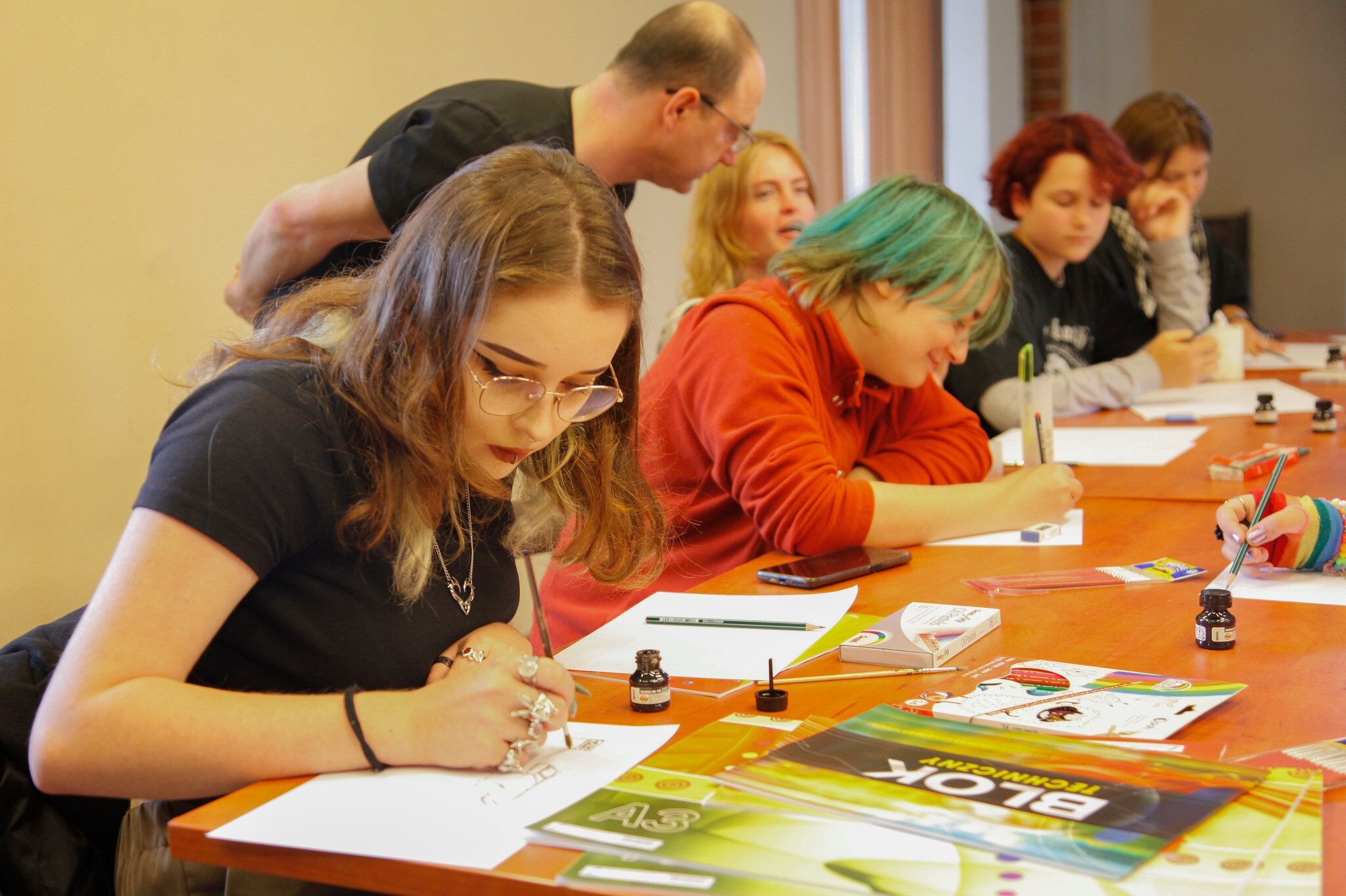 Kobieta - Słowo - Obraz - warsztaty komiksu w MBP w Słupsku 14-15.09.2022